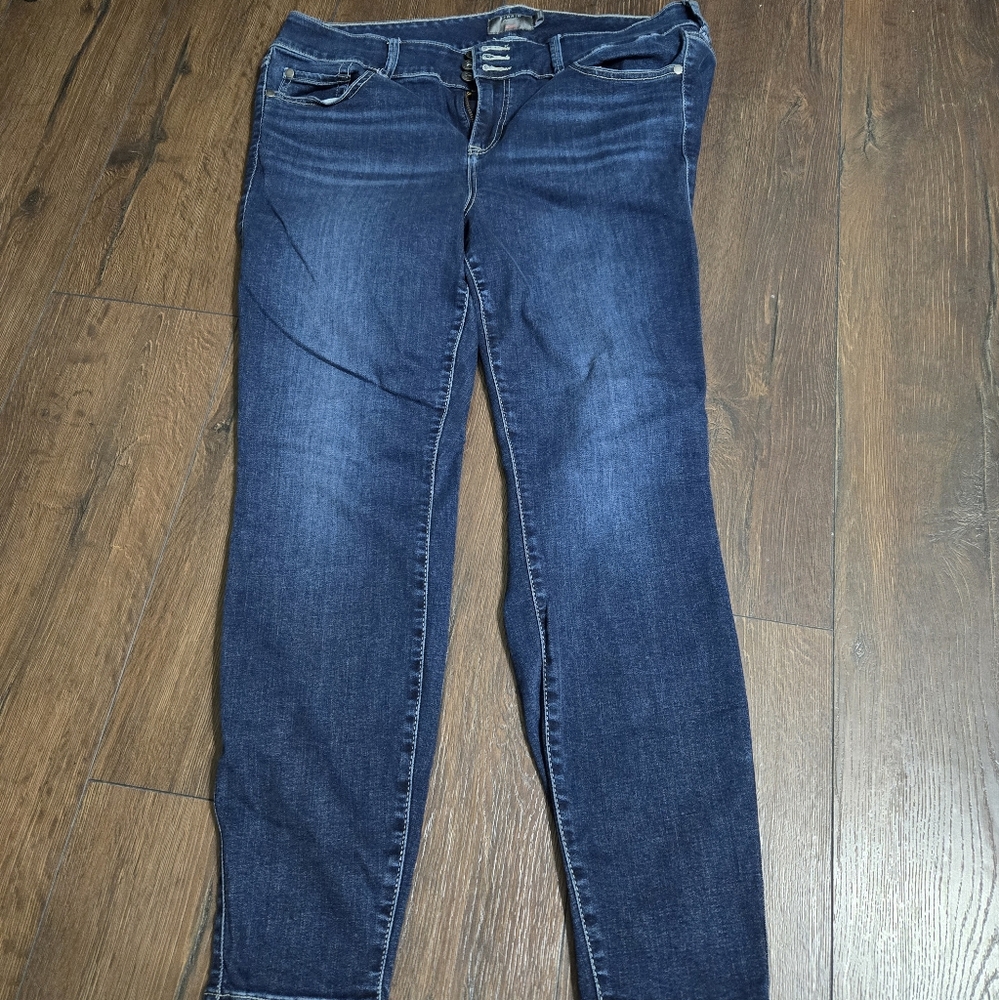 Torrid skinny jeans